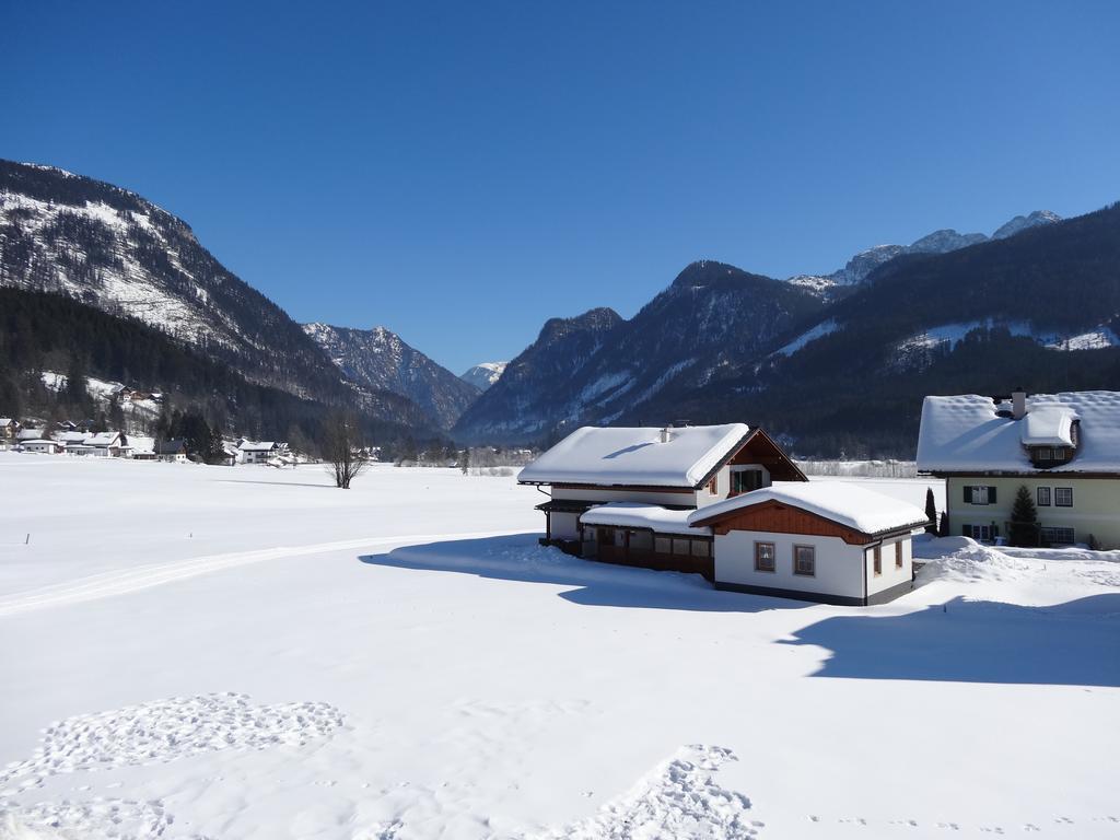 Apartmenthaus Edelweiss In Gosau Pokoj fotografie